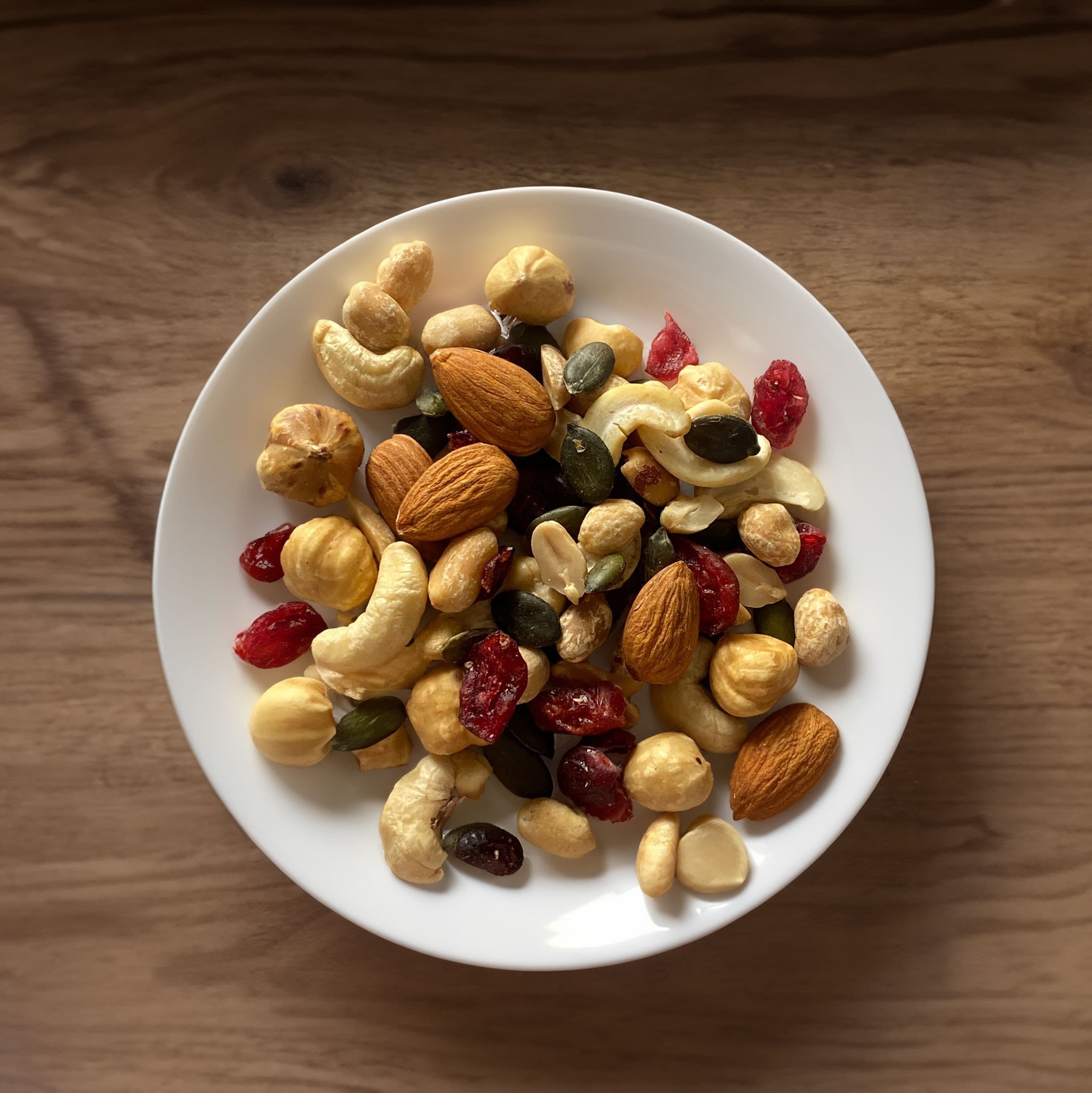 Energy Mix con Arachidi, Nocciole, Mandorle, Semi di Zucca, Anacardi e Mirtilli rossi
