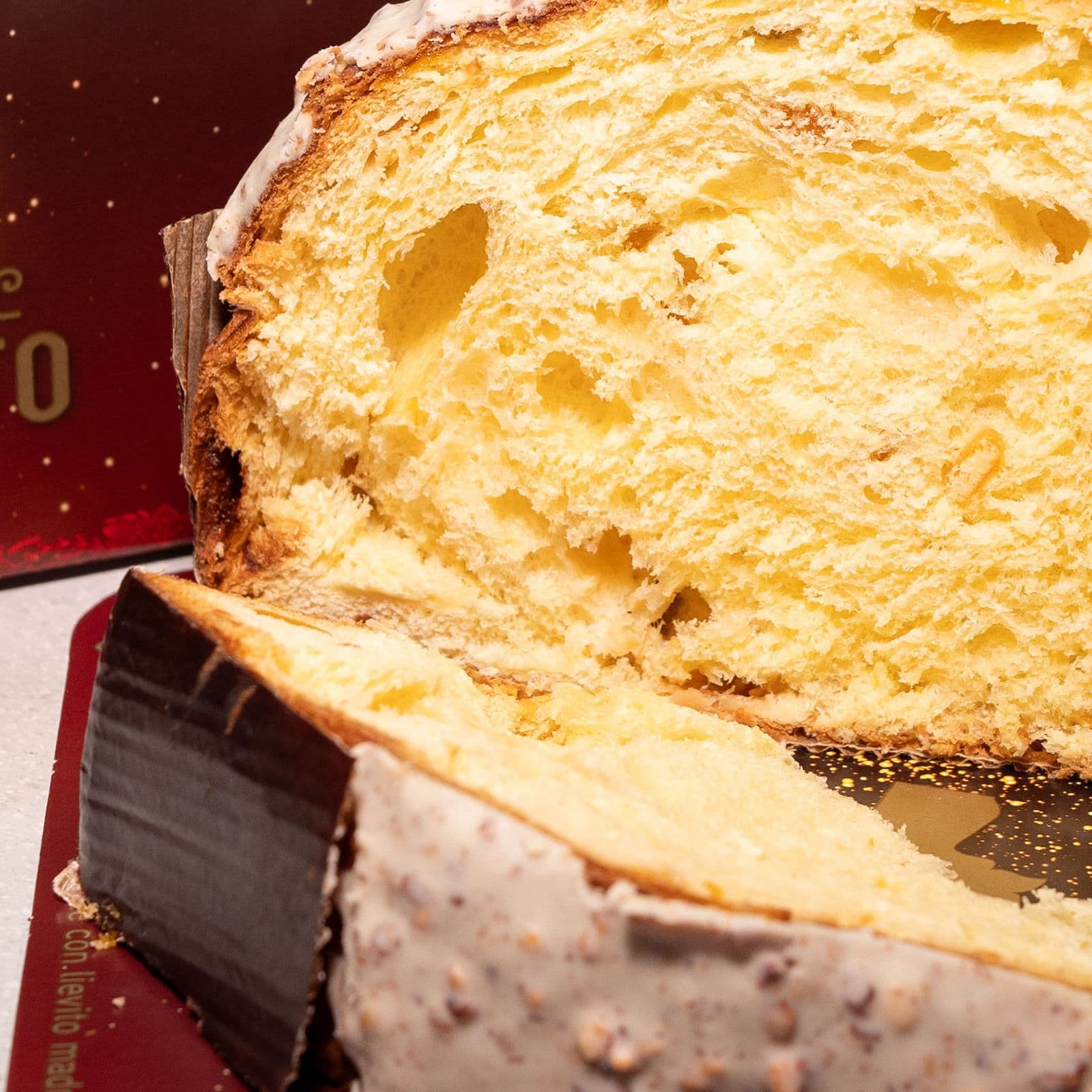 Panettone Artigianale Albicocca e Cioccolato Bianco | 1 Kg