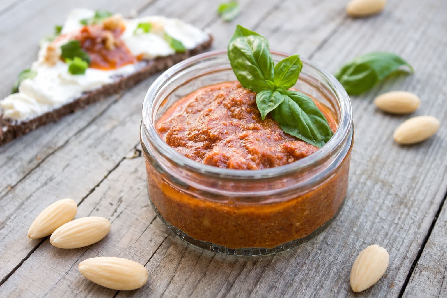 Pesto alla trapanese